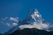 鱼尾峰（尼泊尔）