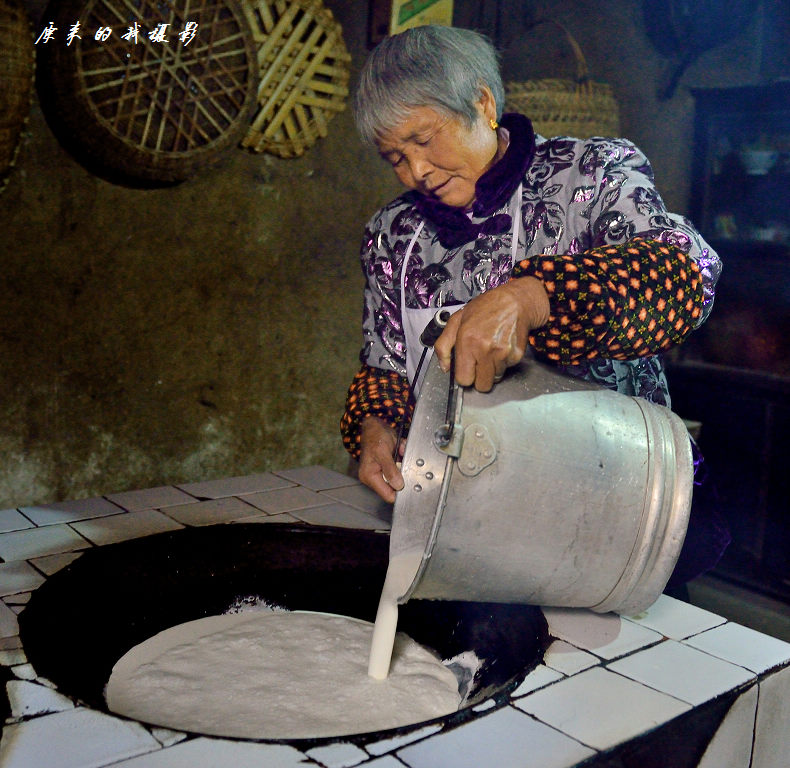 南充米豆腐制作过程图片