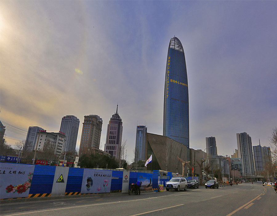 济南第一高楼1228米图片