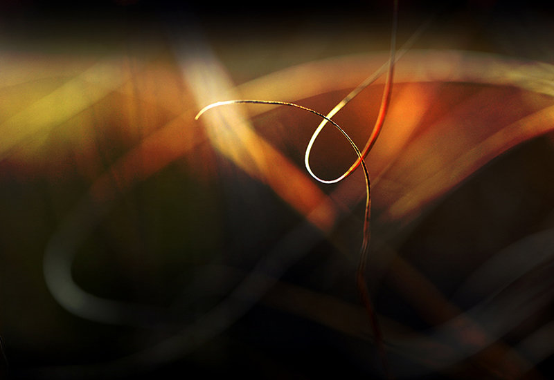 һִ