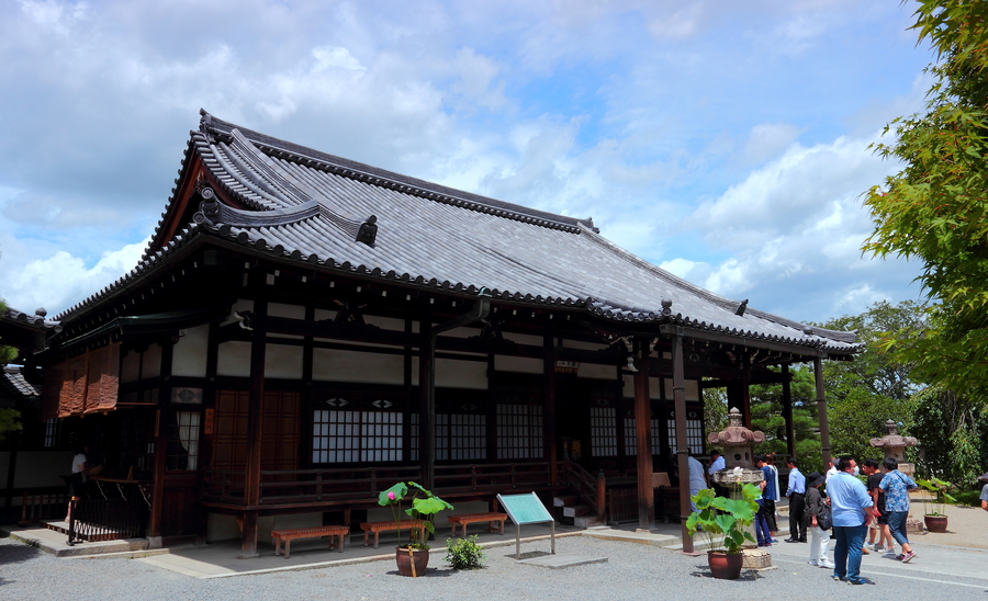 平等院寺具有里程碑意義的在日本京都宇治鎮平等院寺具有里程碑意義的