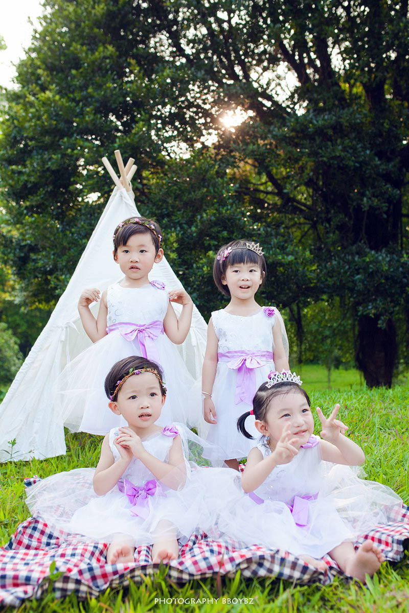全球最美四个小女孩图片