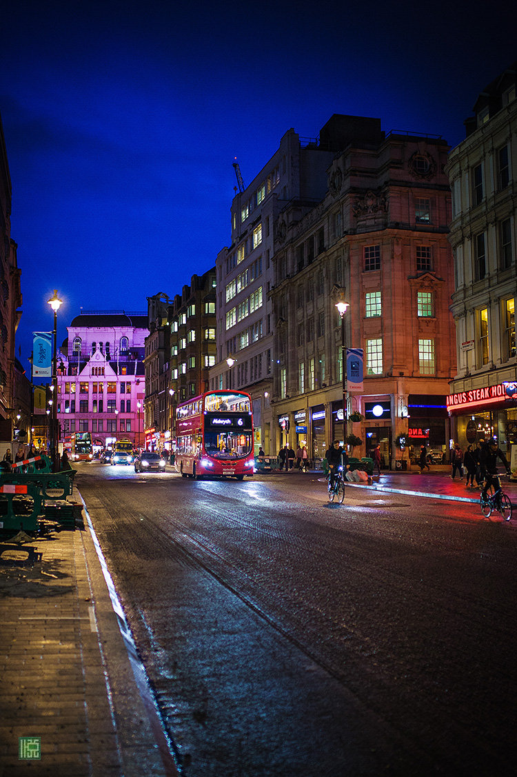 伦敦夜晚街景图片