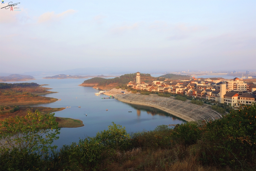 秋日夕輝耀小港——滄浪小鎮滄浪海旅遊港