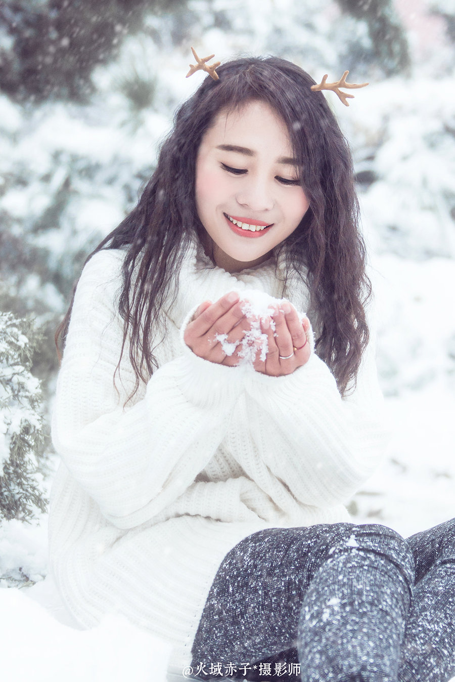 飞雪雪纷飞的真人图片图片