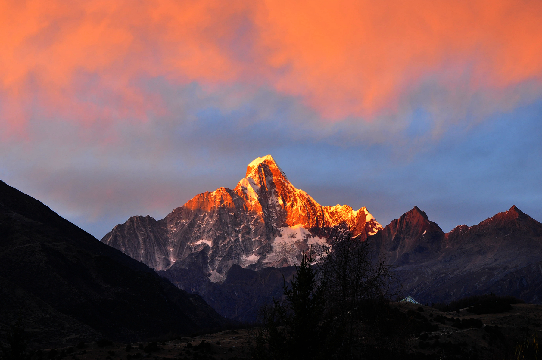 日落观四姑娘山