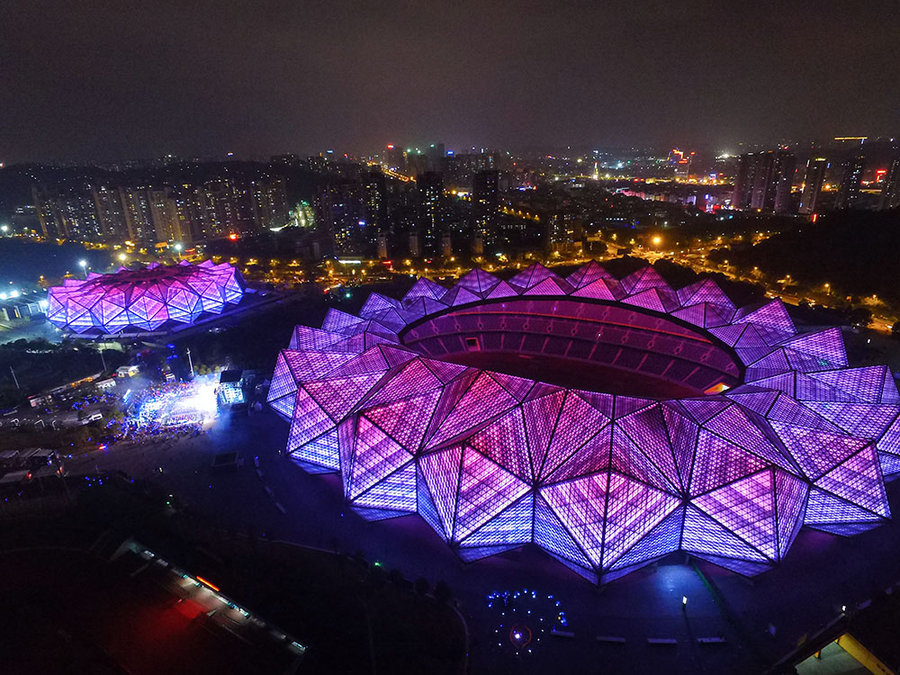 【航拍龙岗大运中心夜景摄影图片】纪实摄影