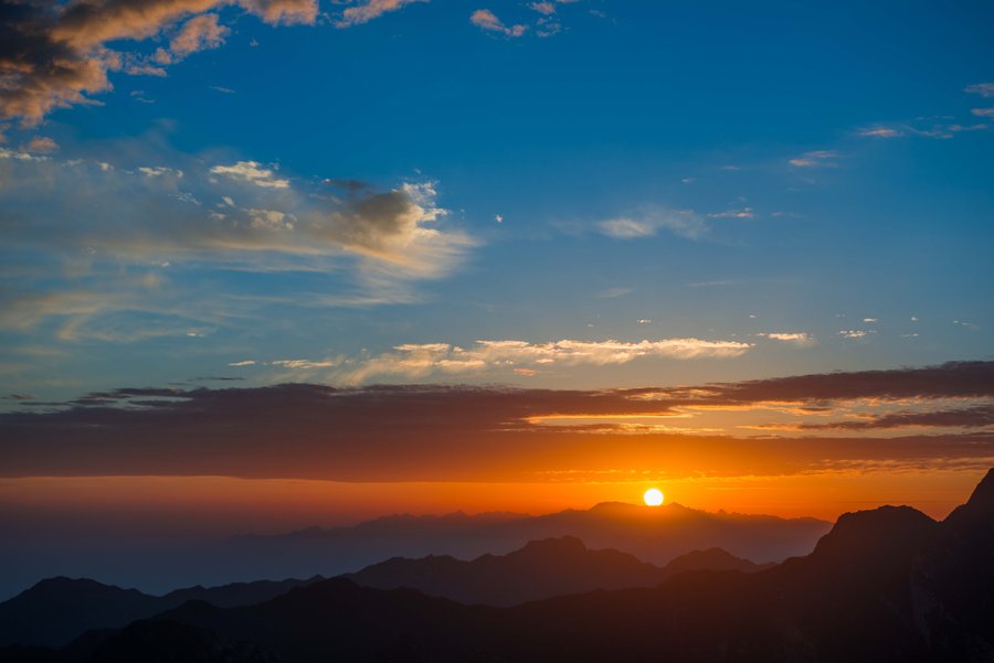 華山日出