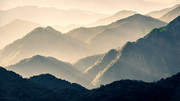 广东第一峰石坑崆上的壮观日出和壮美星空