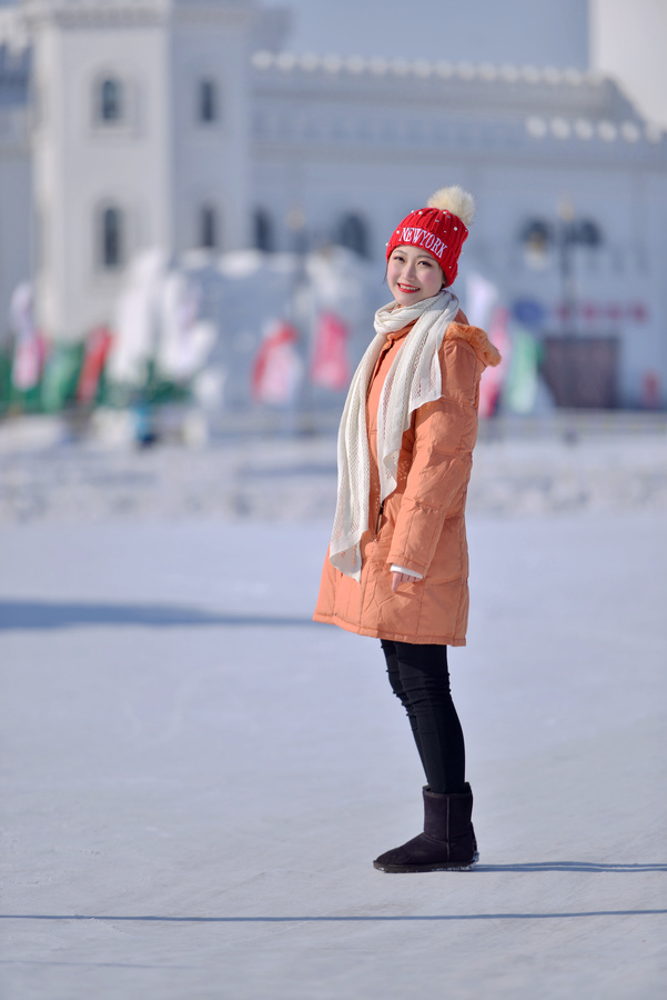 哈尔滨冬天美女图片