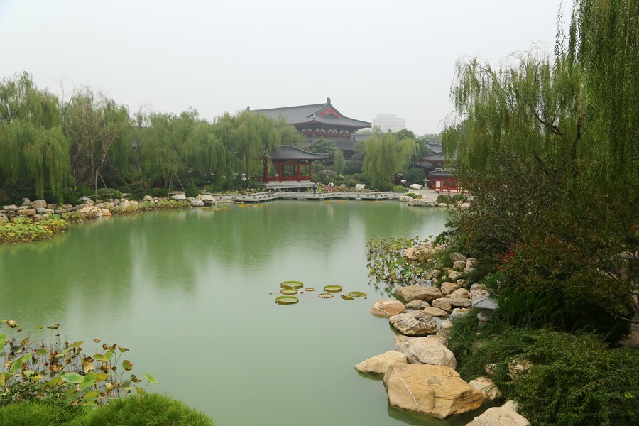 华清池的景色图片