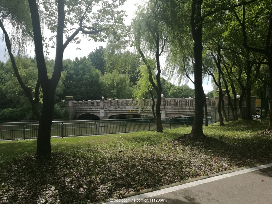 上海世纪公园一角