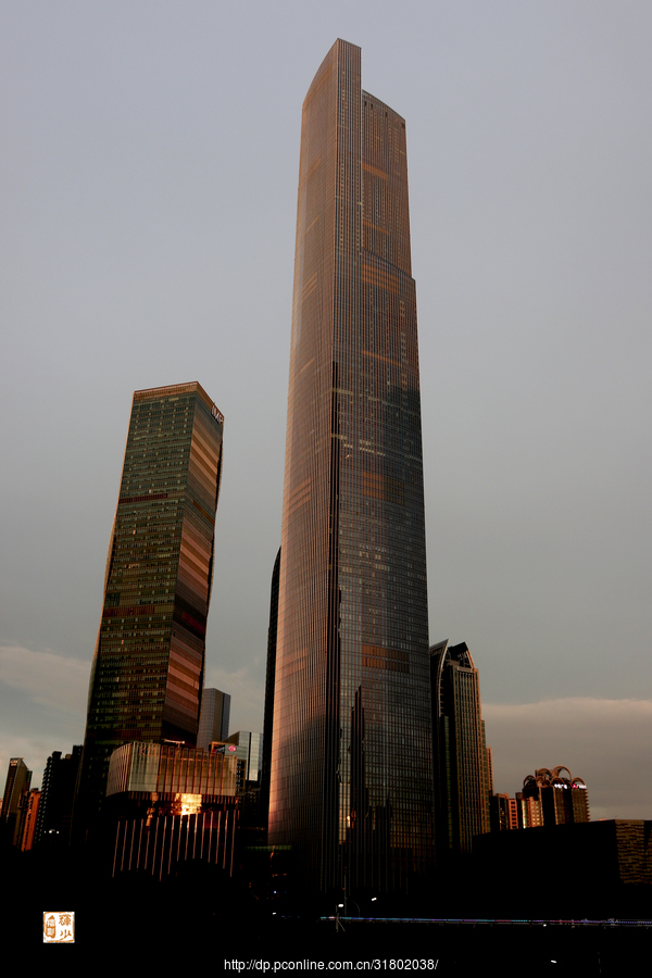 ǻ