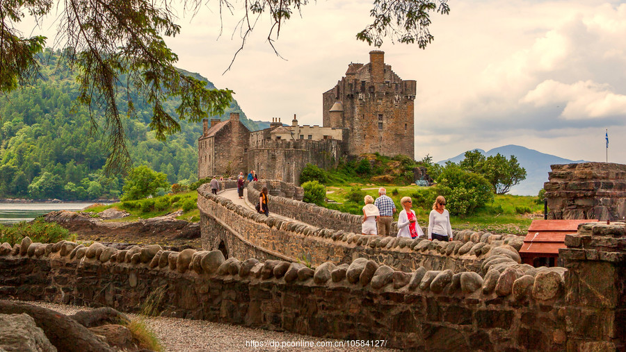 ոնϳǱ(Eilean Donan castle),ʮ͵Ľ