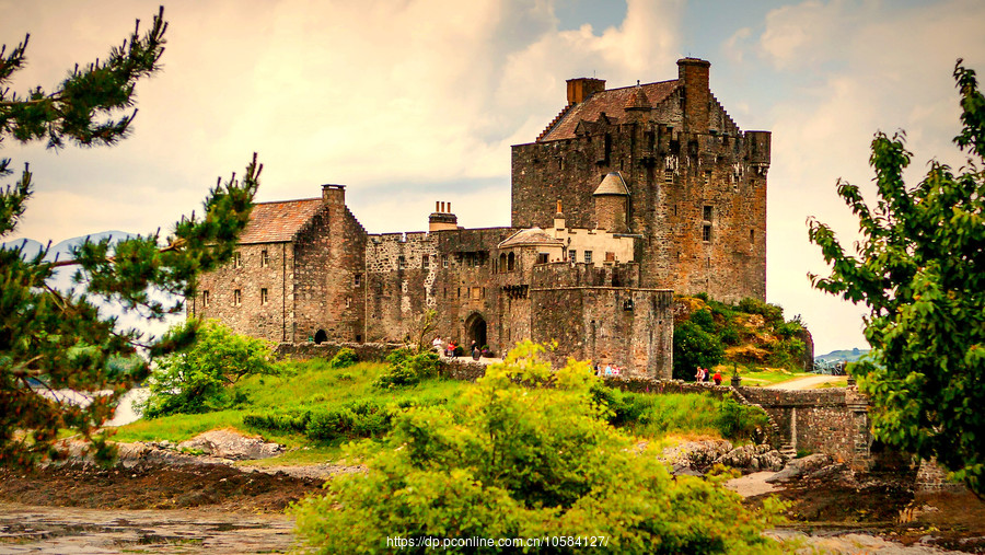 ոնϳǱ(Eilean Donan castle),ʮ͵Ľ