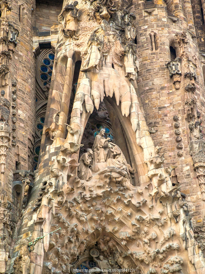 ʥ(Sagrada Famlia), ͳĳʵ