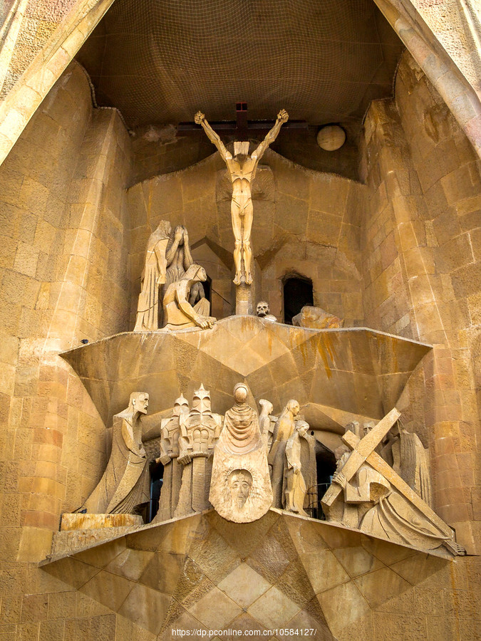 ʥ(Sagrada Famlia), ͳĳʵ