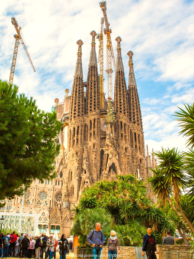 ʥ(Sagrada Famlia), ͳĳʵ