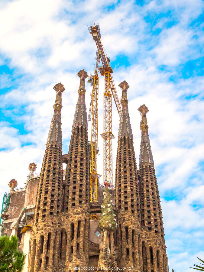 ʥ(Sagrada Famlia), ͳĳʵ