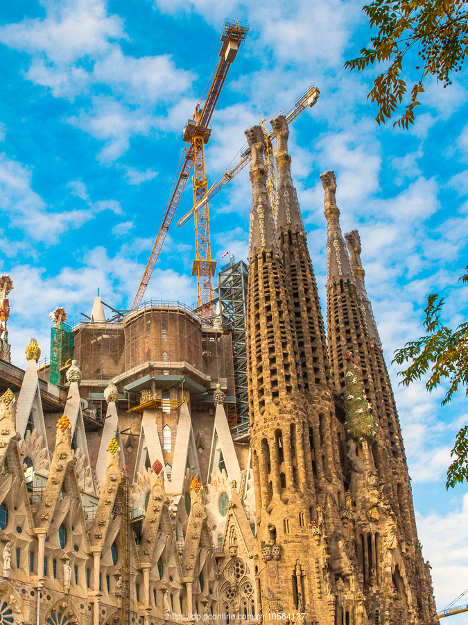 ʥ(Sagrada Famlia), ͳĳʵ