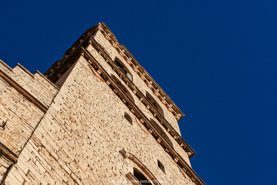 (Assisi), ǧųǵһ