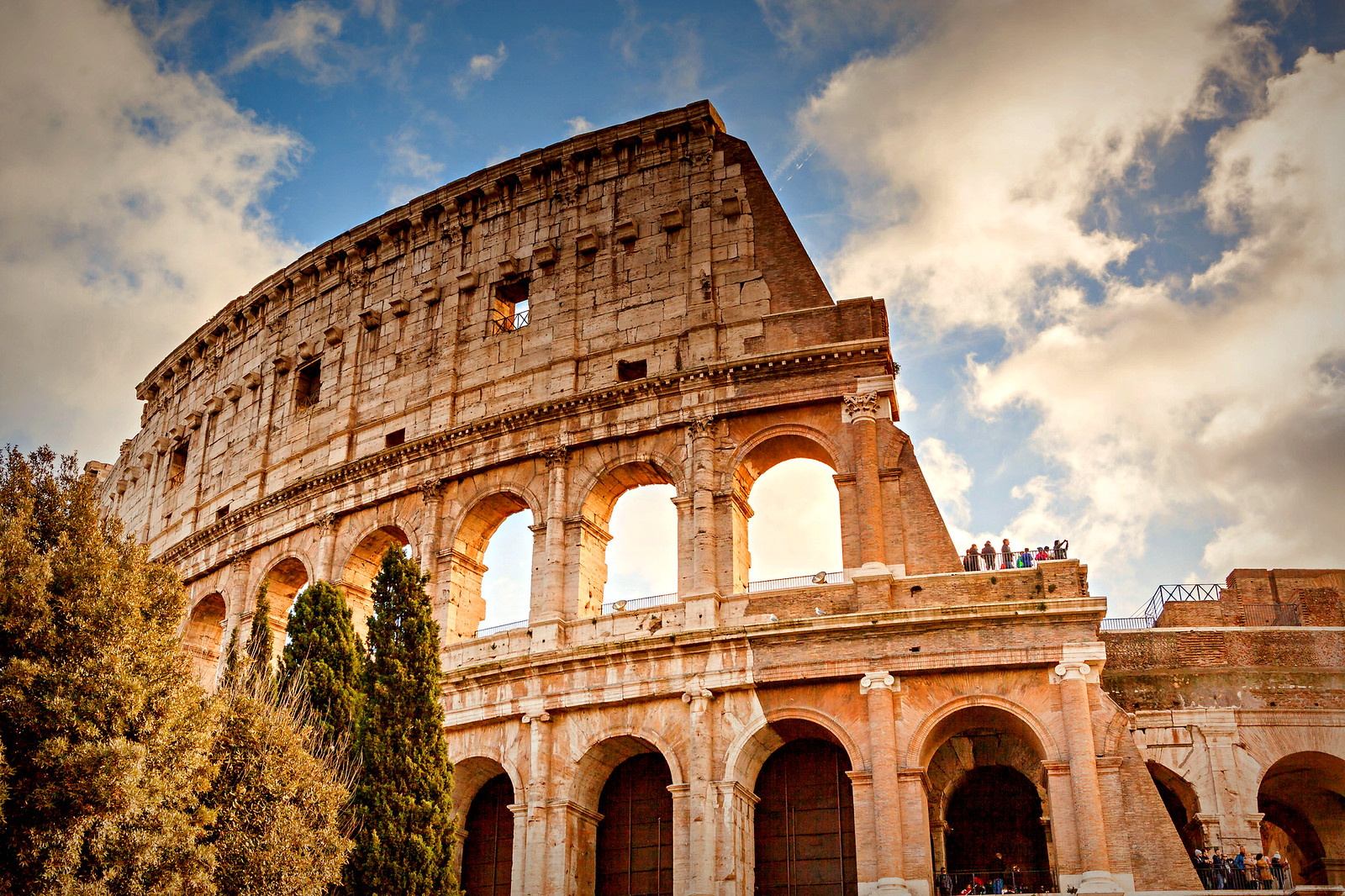 罗马斗兽场(Colosseum), 两千年的宏大建筑古迹