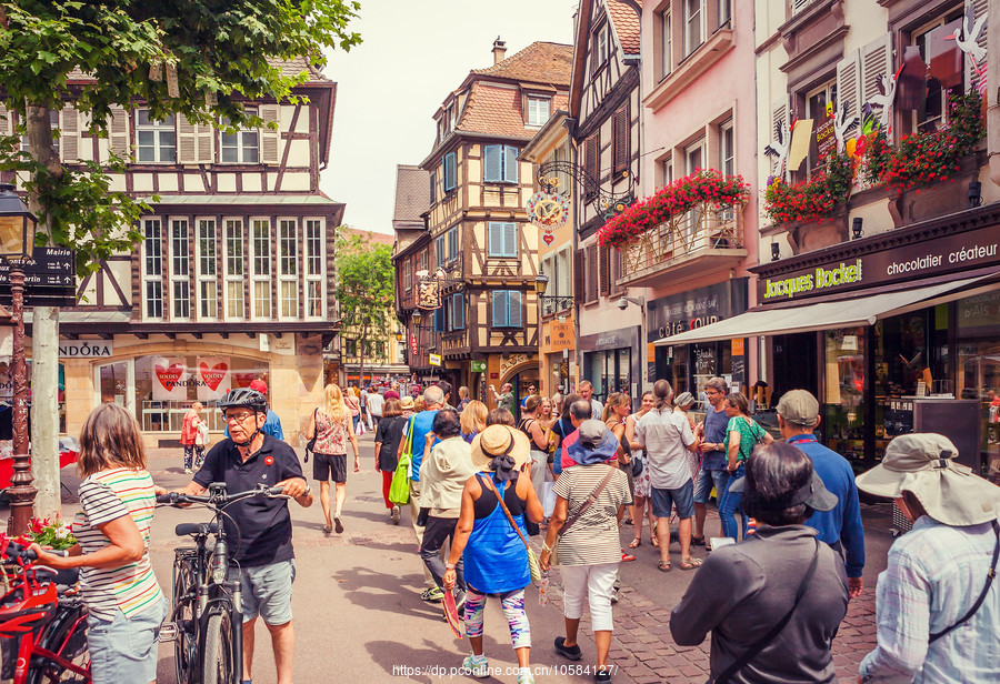 ƶ(Colmar)С˶