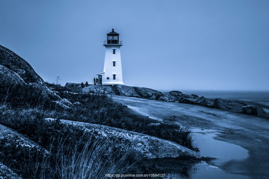 ô弪(Peggys Cove)ʯϵĵ