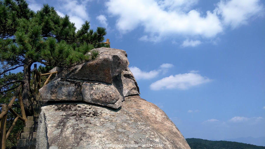 薄刀峰風光(二)