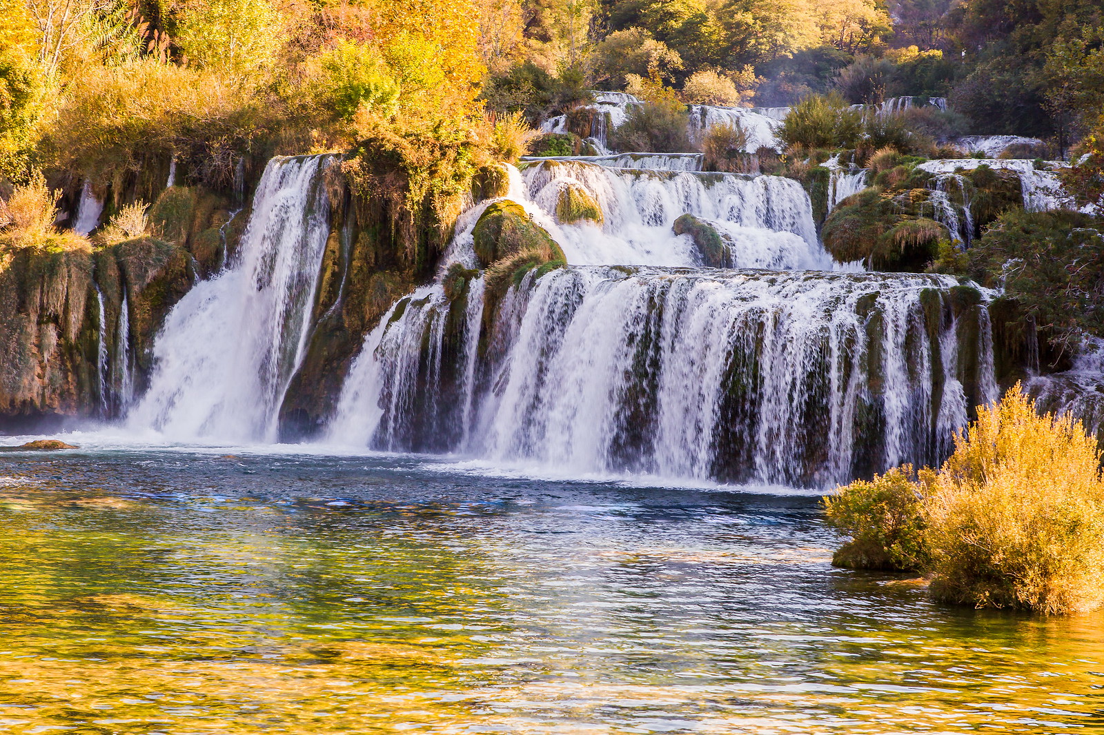 ޵ǿ˶ҹ԰(Krka National Park)ٲٲٲ