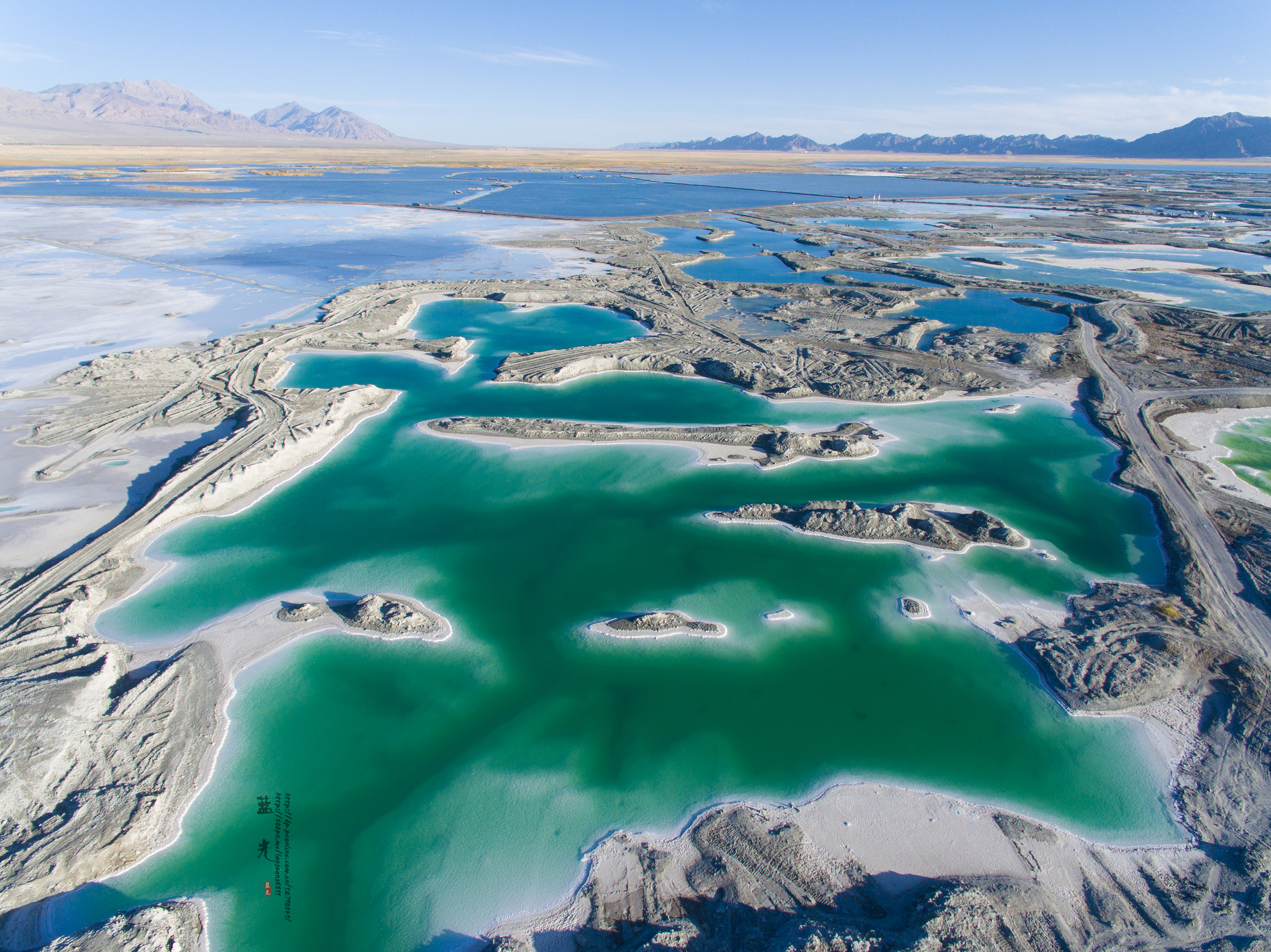大柴旦翡翠湖