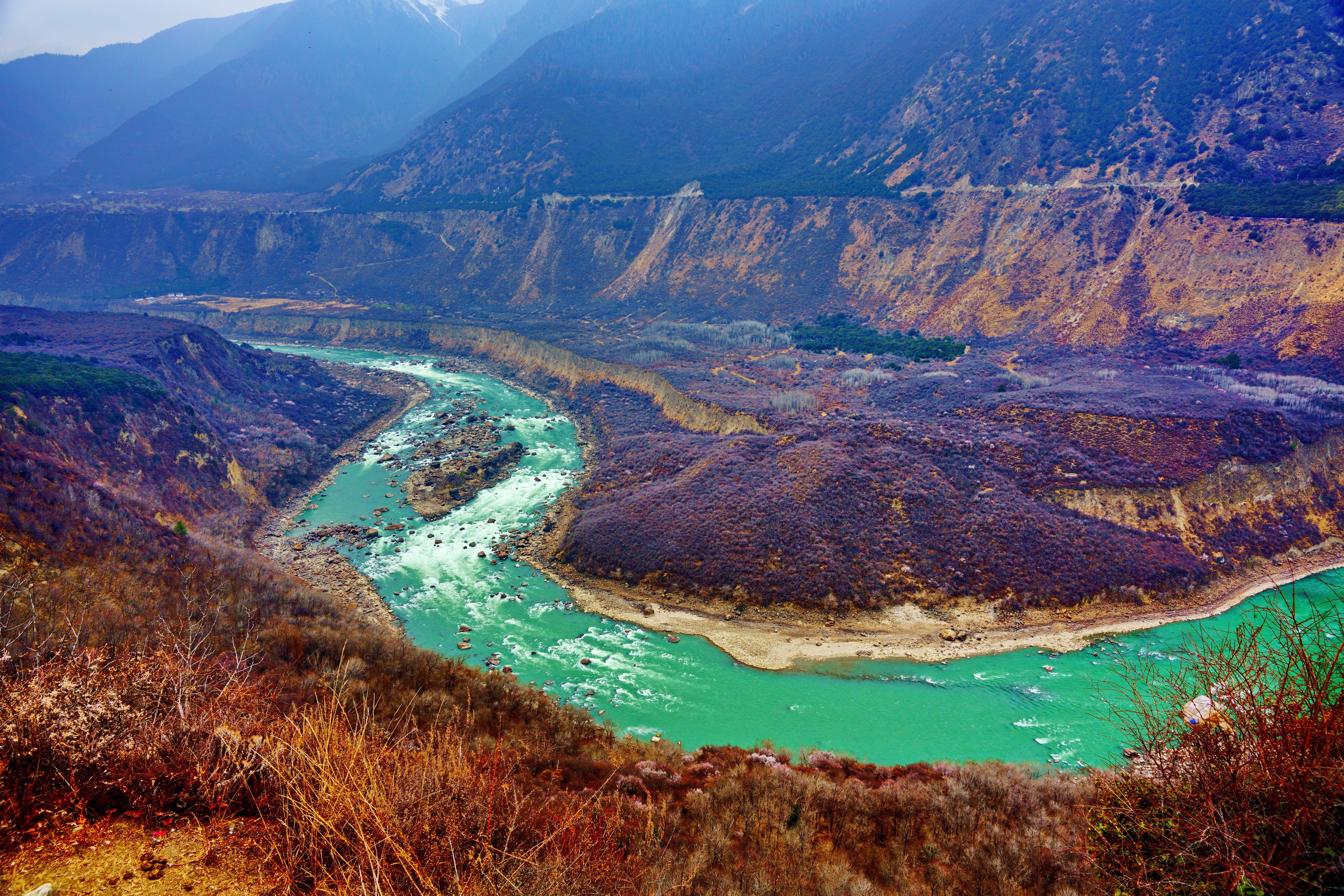川藏三月之雅鲁藏布江大峡谷