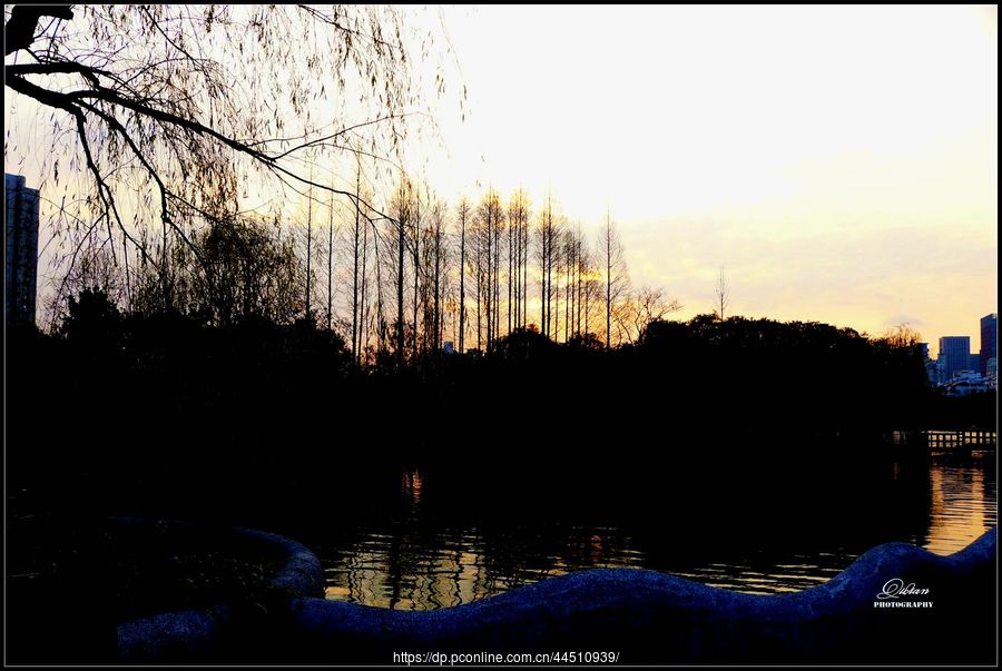 黄兴公园（上海）里记夕阳